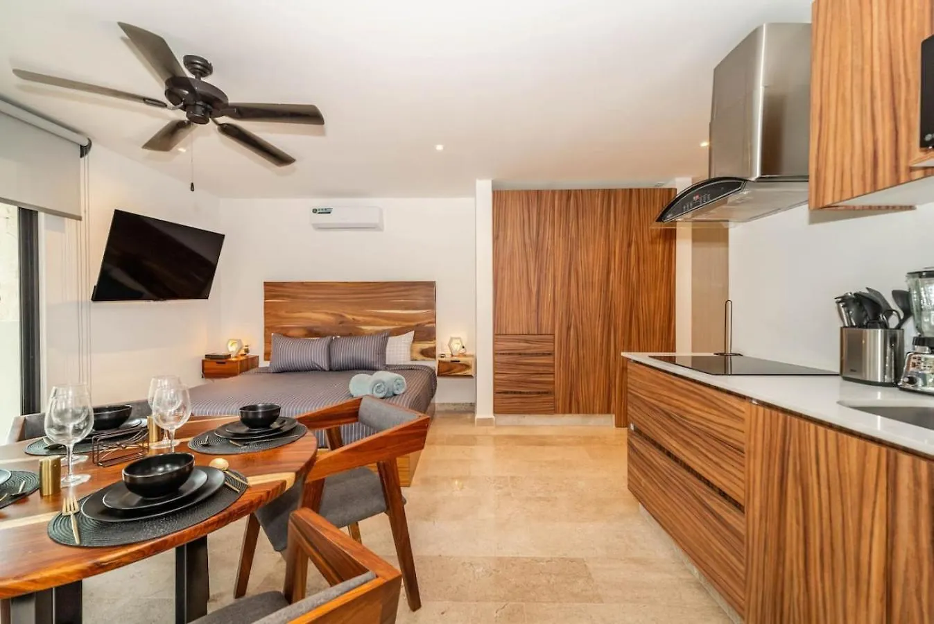 Holiday home King Suite With Private Balcony, Gym, Rooftop Pool Tulum Mexico